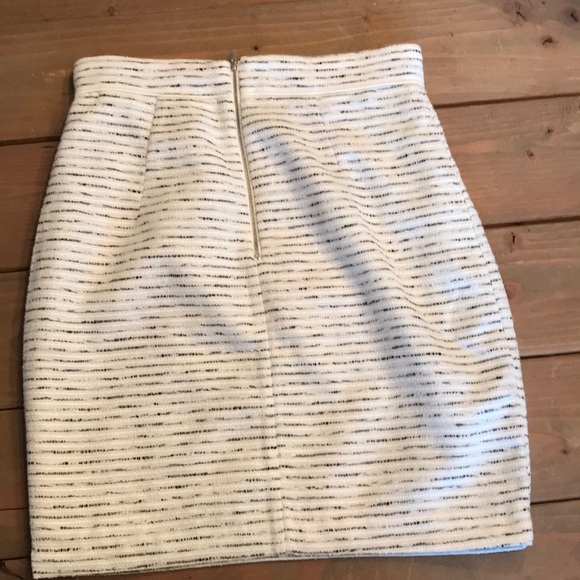 H&M Striped Pencil skirt - Picture 2 of 6